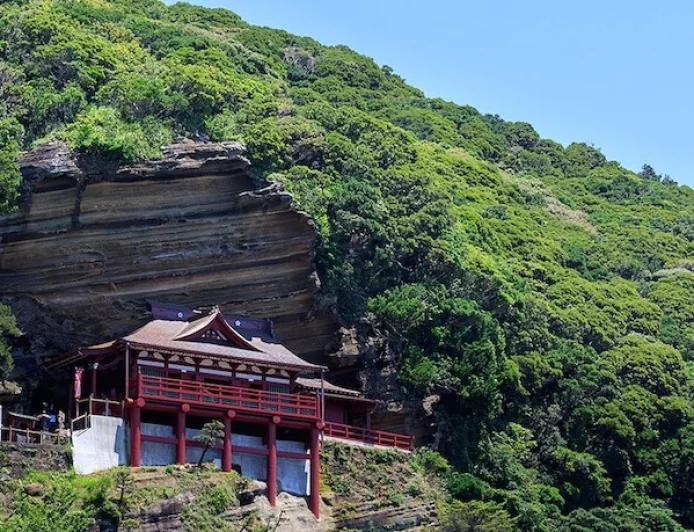 南房総の絶景と建築をめぐる旅：心に残る写真スポットを訪ねて